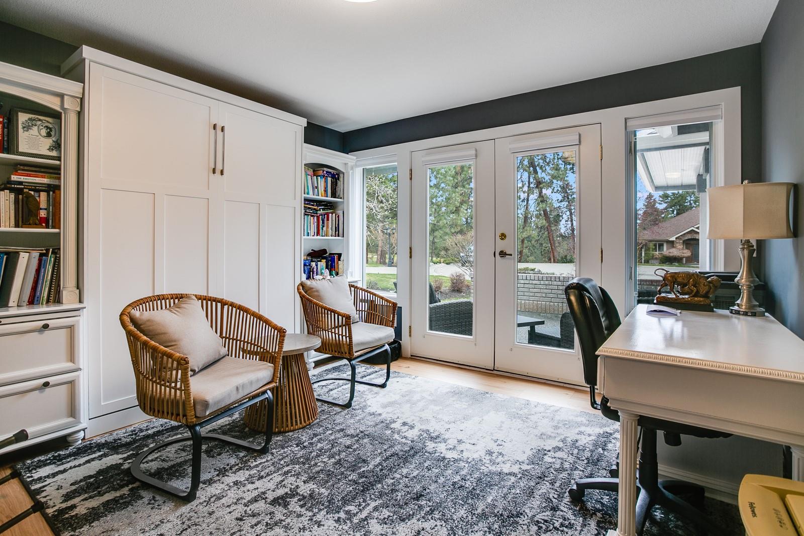 4172 Gallaghers Grove, Kelowna Property Listing